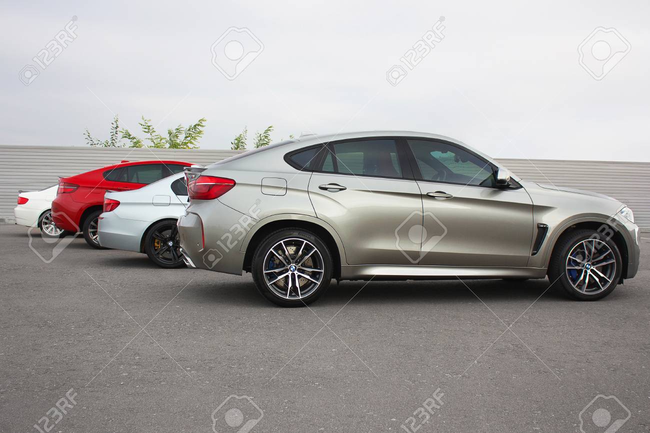Kiev Ukraine October 17 2016 Super Combo Supercars Bmw M5 Stock Photo Picture And Royalty Free Image Image 88012635