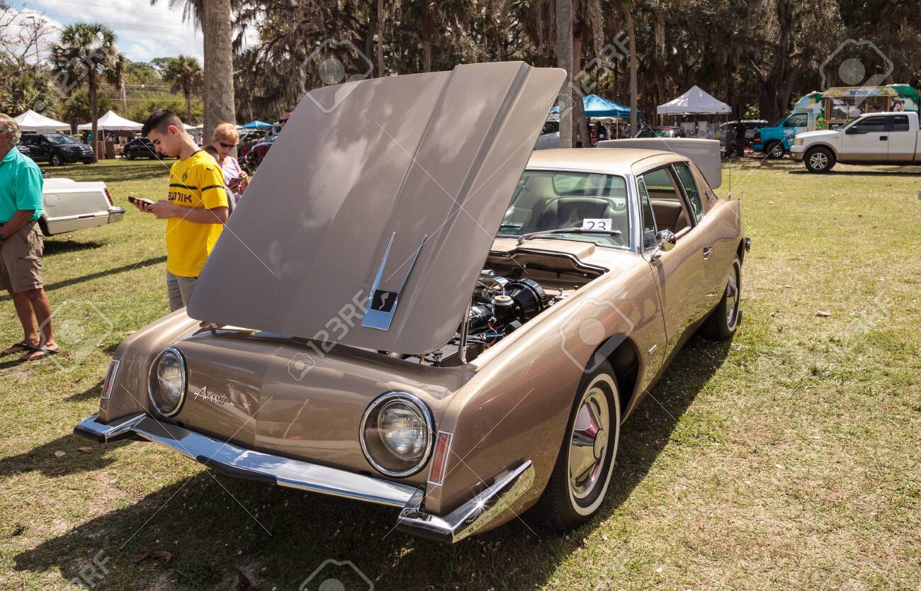 Estero Florida Usa February 23 2019 Gold 1963 Studebaker Stock Photo Picture And Royalty Free Image Image 120170531