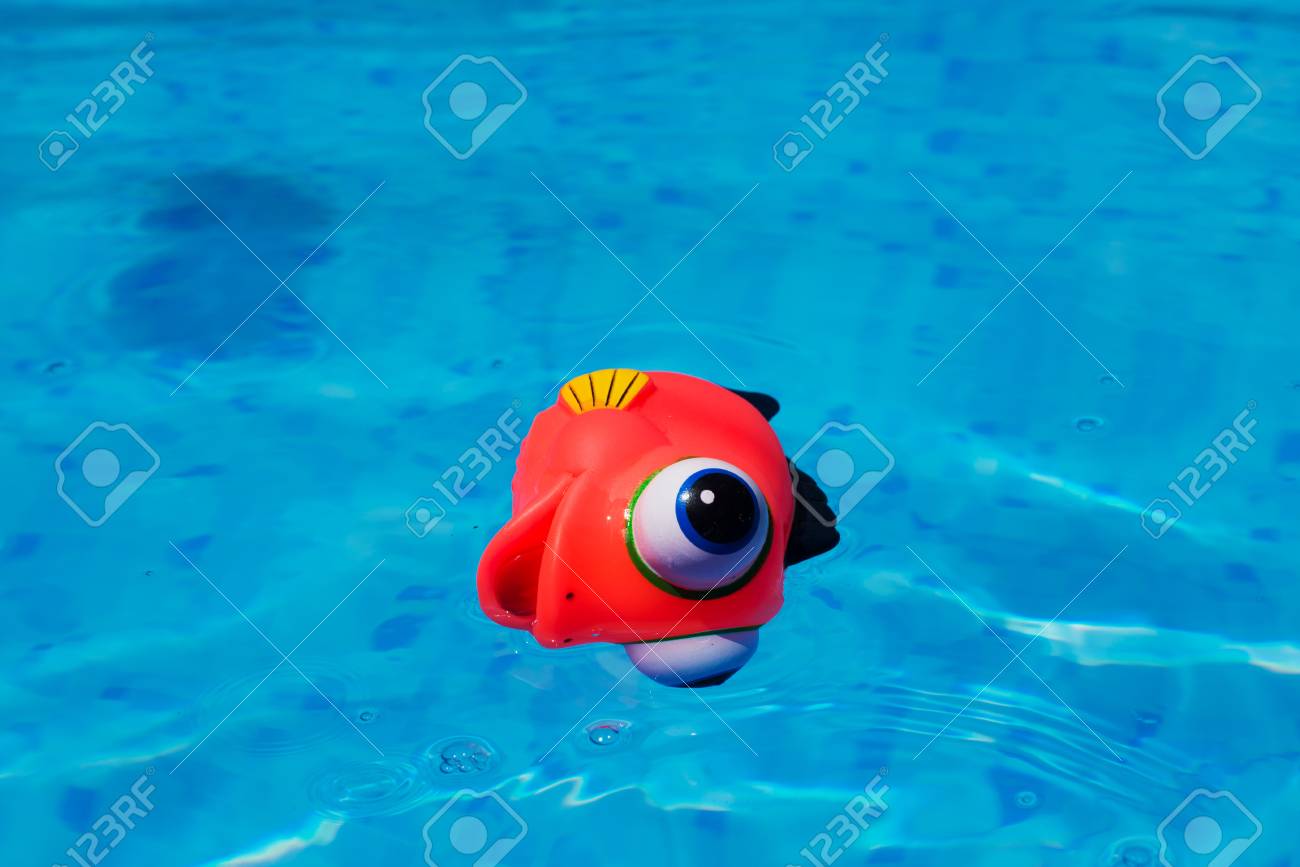 pesci di gomma giocattolo