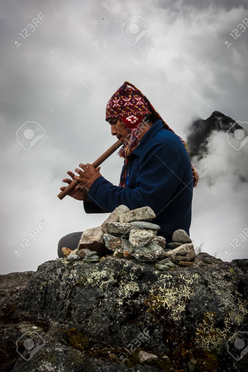 Camino Inca Oracion Fotos Retratos Imagenes Y Fotografia De Archivo Libres De Derecho Image 32401713 123rf