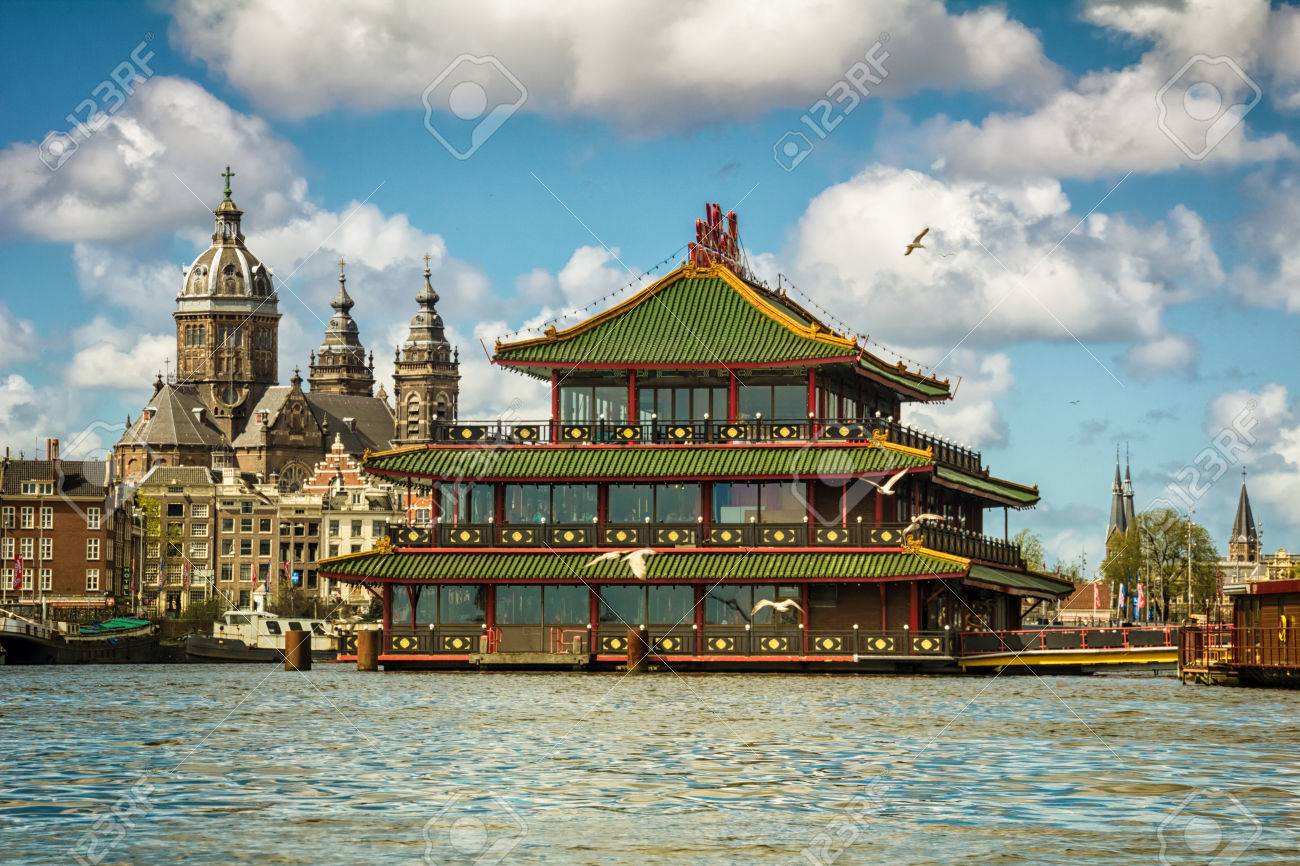 Wonderbaarlijk Historical Church And Famous Floating Chinese Restaurant In YN-34