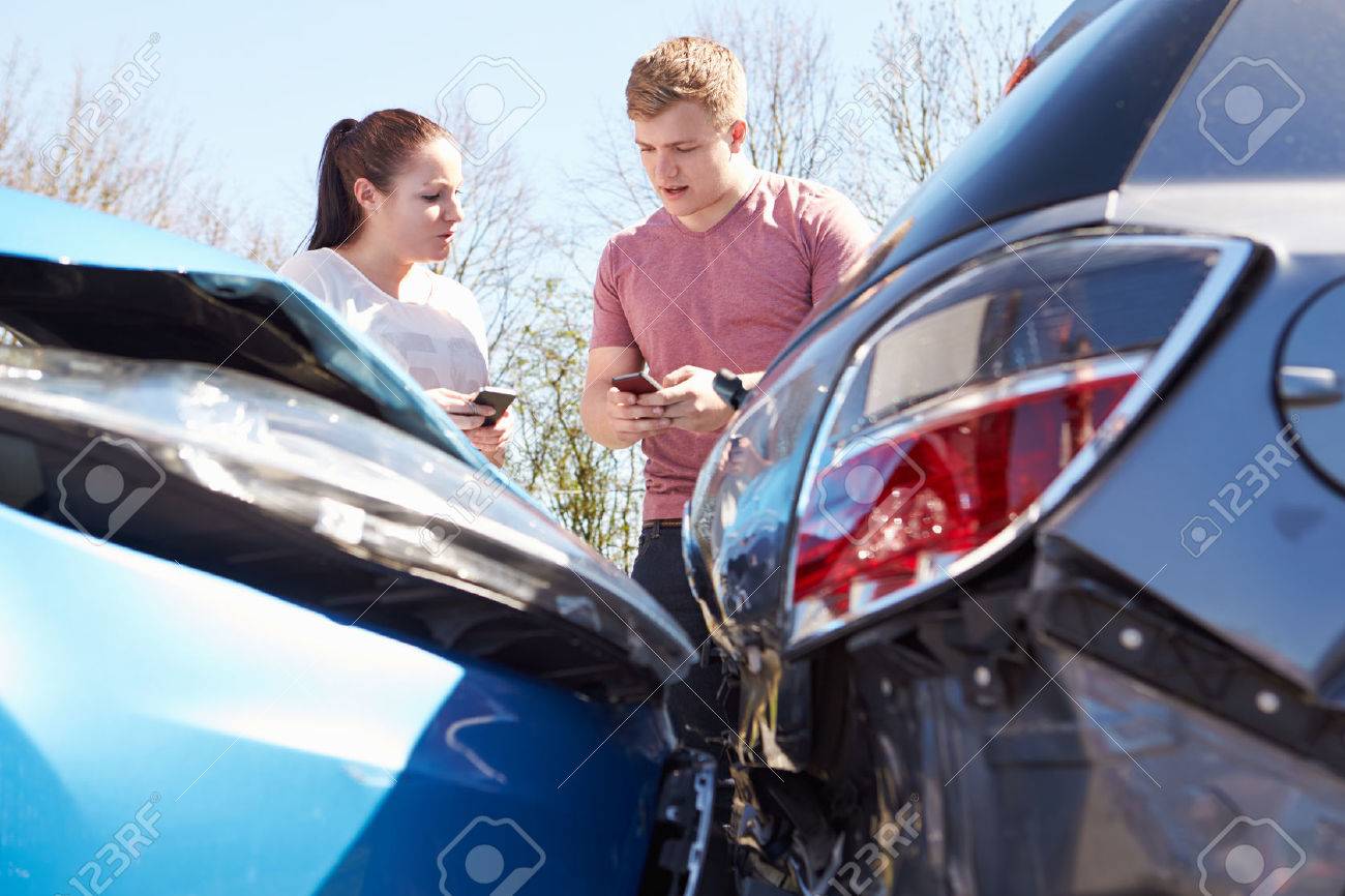 Car Insurance After Accident >> Two Drivers Exchange Insurance Details After Accident Car Insurance After Accident >> Two Drivers Exchange Insurance Details After Accident