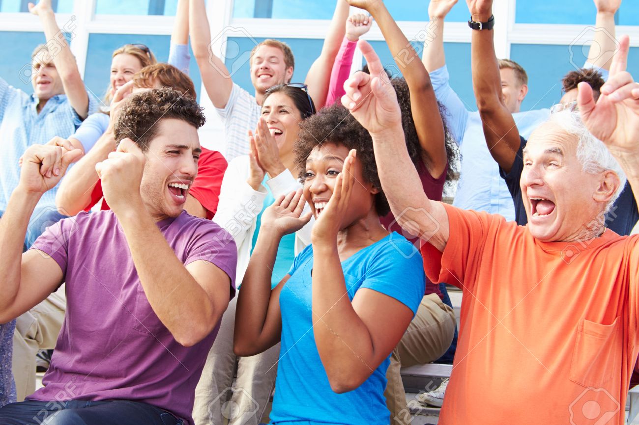 одобрение выражаемое публикой рукоплесканием. успех в обществе. публика в концертном зале. аплодисменты. популярность признание.