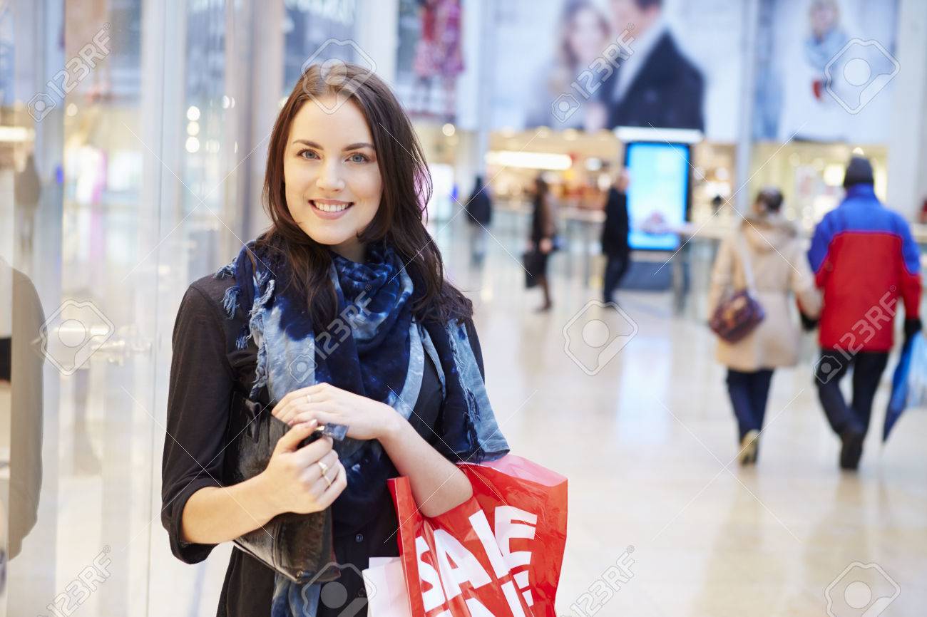 Women shopper Clearance