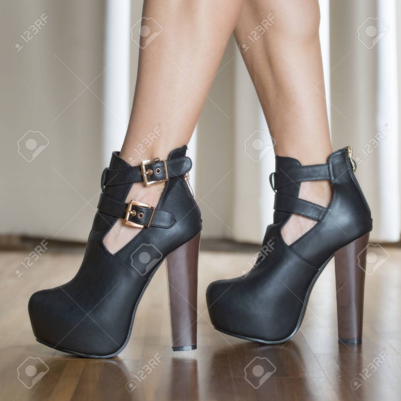 sexy ankle boot Russian lesbian video