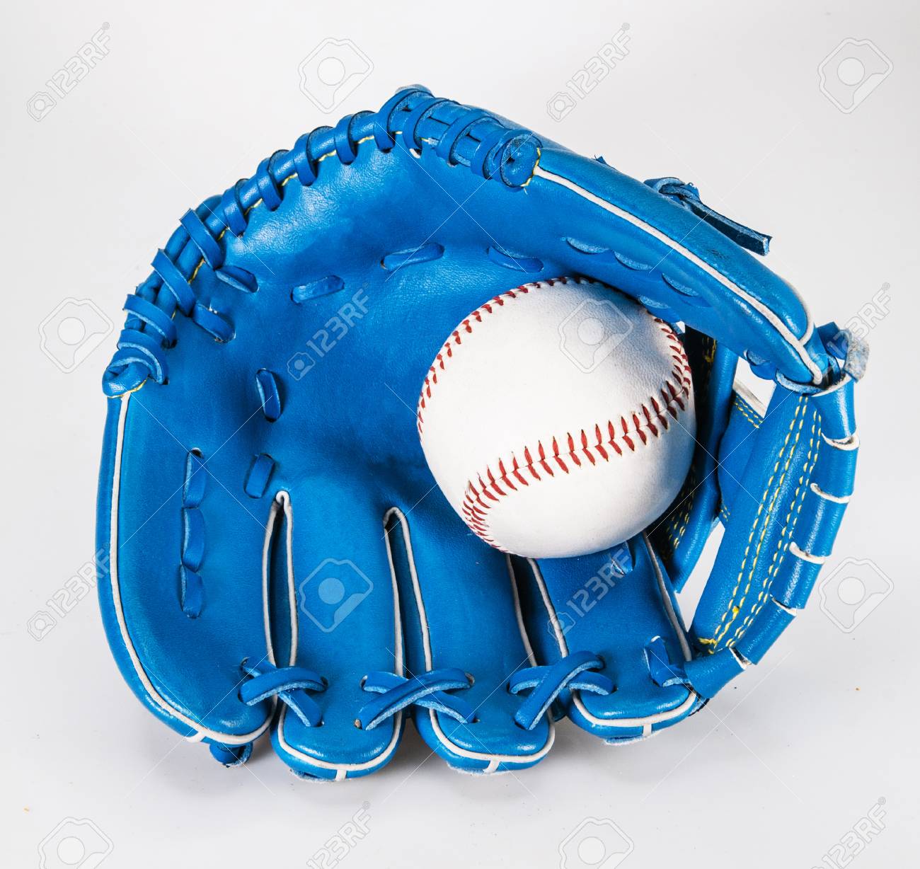 girls fastpitch softball glove