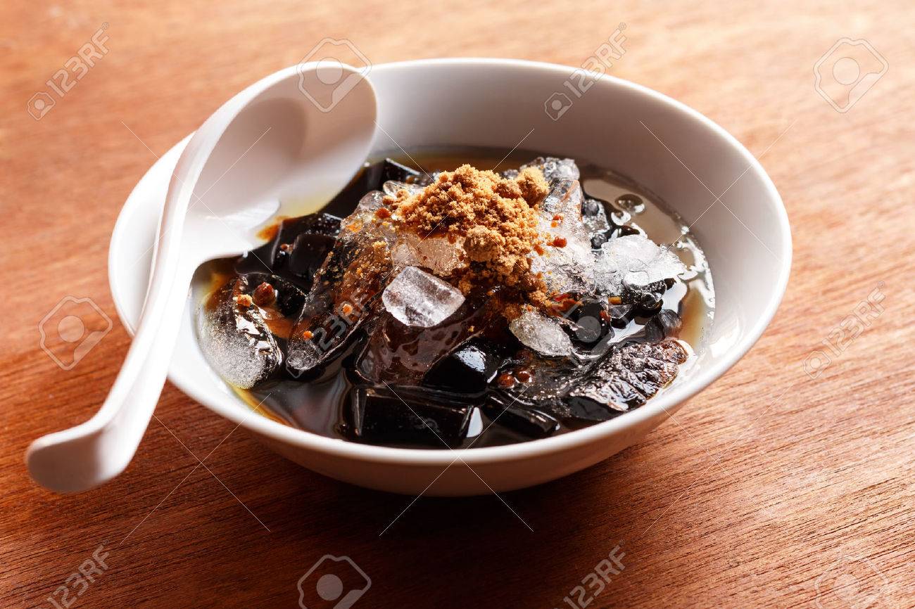 grass jelly dessert herbal gelatin syrup ice and brown sugar