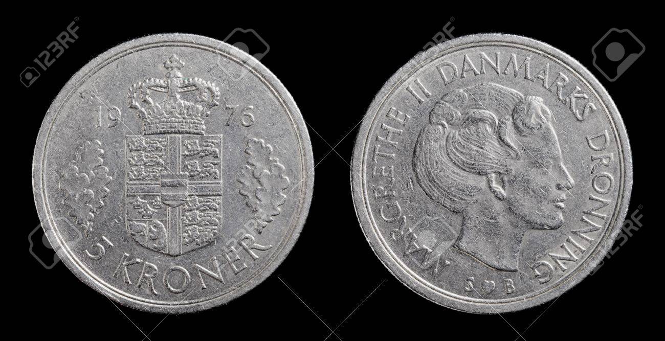 덴마크어 5 크로네 검은 배경에 고립 된 1976에서 동전. 로열티 무료 사진, 그림, 이미지 그리고 스톡포토그래피. Image  10702403