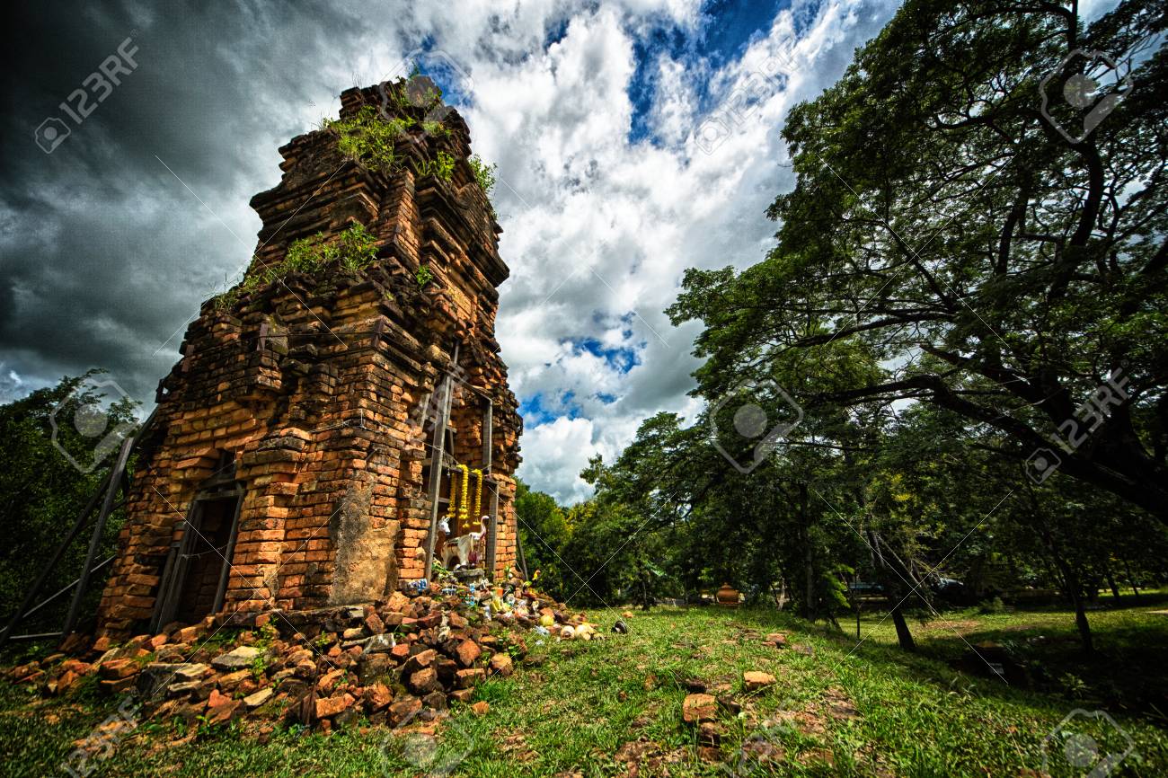 etiam-dictum-ipsum-a-felis