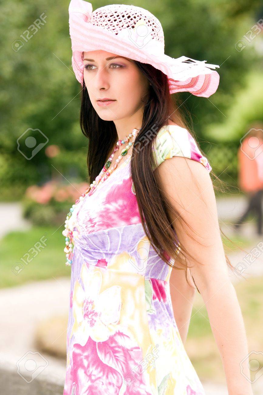summer dress and hat