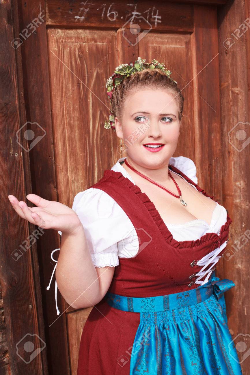 dirndl grande taille