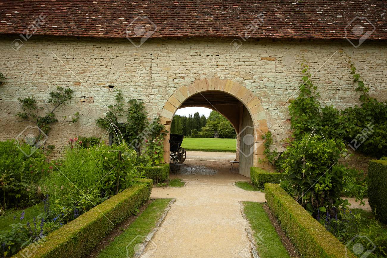 etiam-dictum-ipsum-a-felis