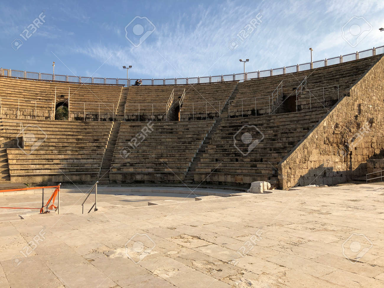 etiam-dictum-ipsum-a-felis