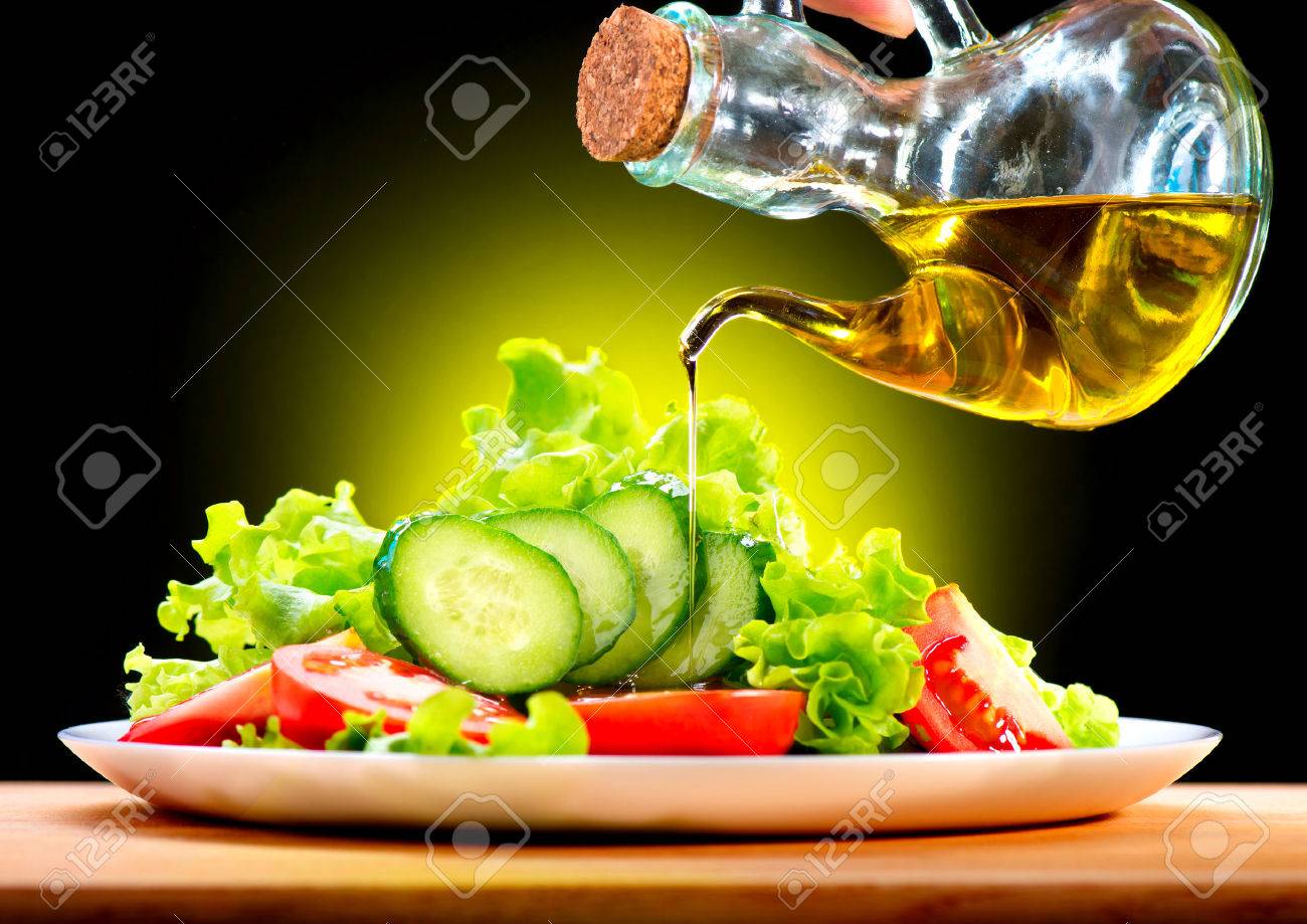 Healthy Vegetable Salad with Olive Oil Dressing - 28861650 Healthy Vegetable Salad with Olive Oil Dressing - 28861650