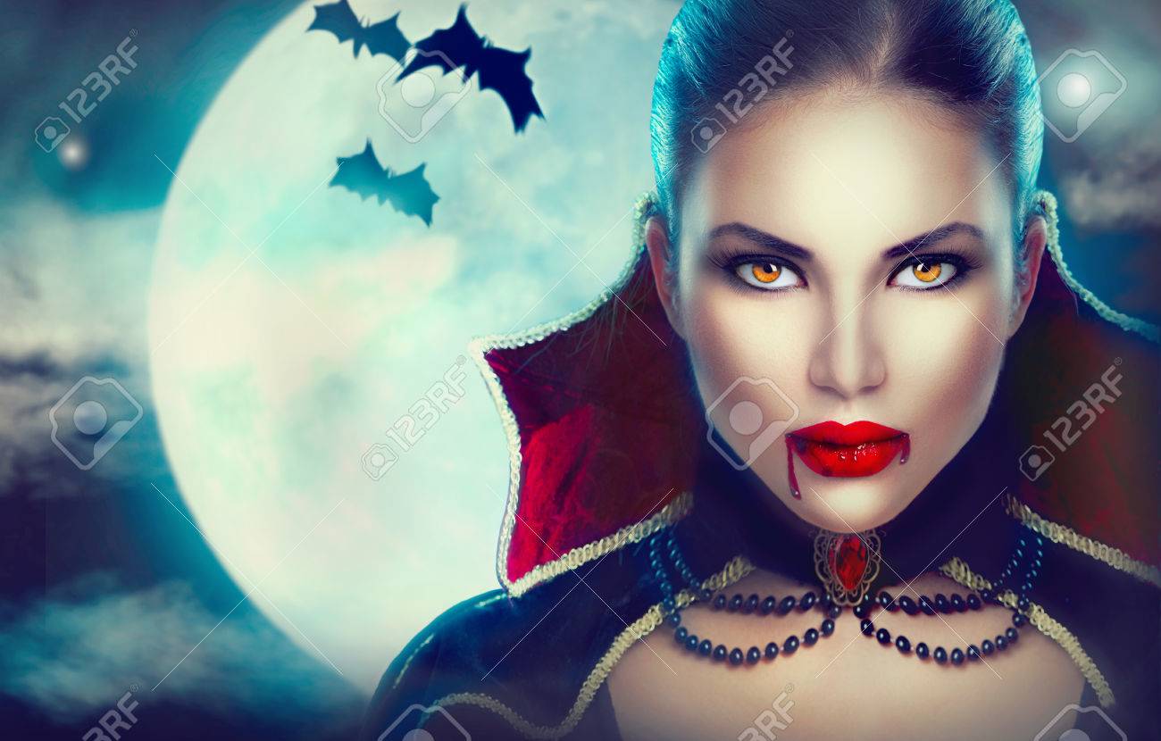 ファンタジー ハロウィン女性の肖像画 美しさセクシーなヴァンパイア の写真素材 画像素材 Image ファンタジー ハロウィン女性の肖像画 美しさセクシーなヴァンパイア の写真素材 画像素材 Image