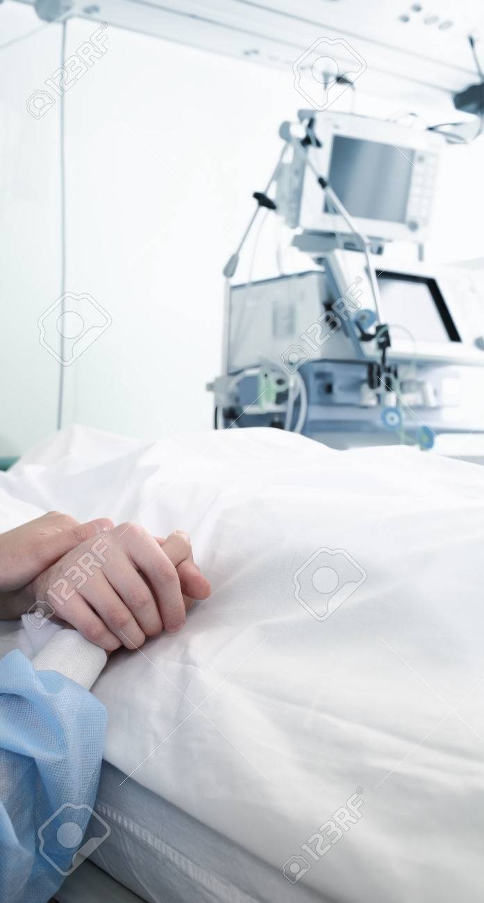 病院で死 病院で死亡した患者に別れを告げる の写真素材 画像素材 Image 44232671