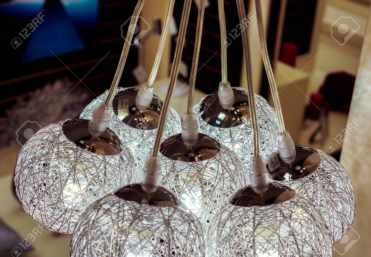 White Lightning Balls Modern Art Luxury Chandelier Made With