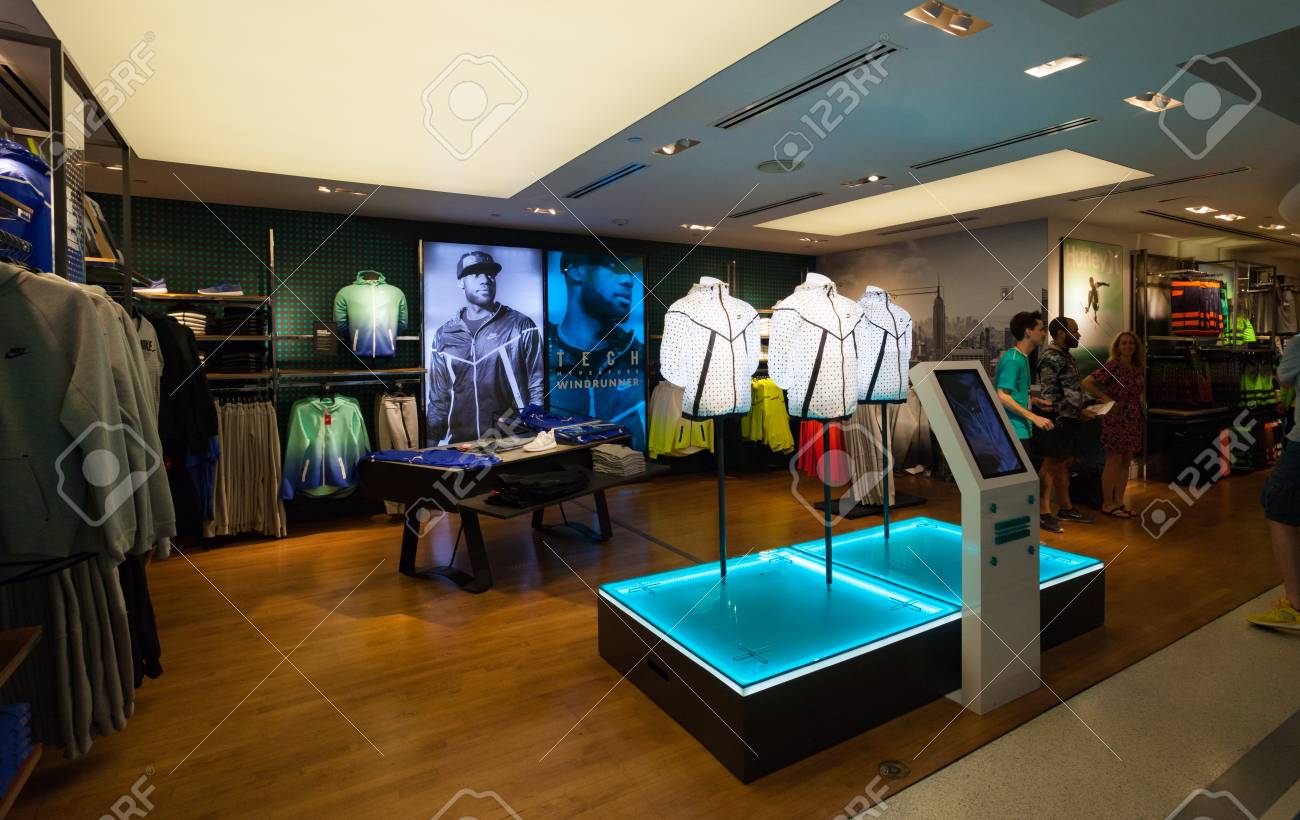 athletic apparel store