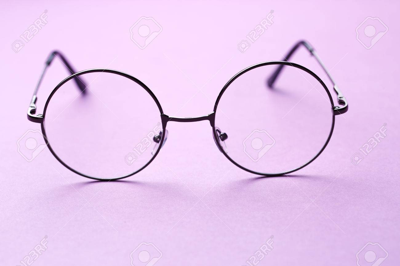purple circle glasses