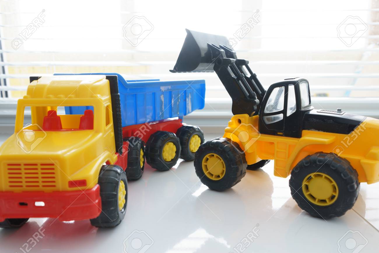 toy wheel loader