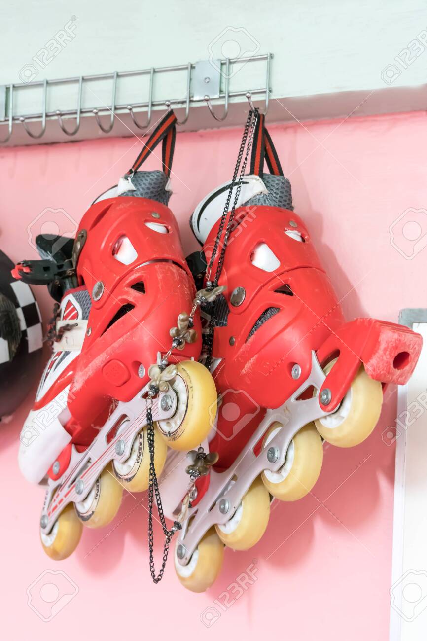 skating shoes red colour