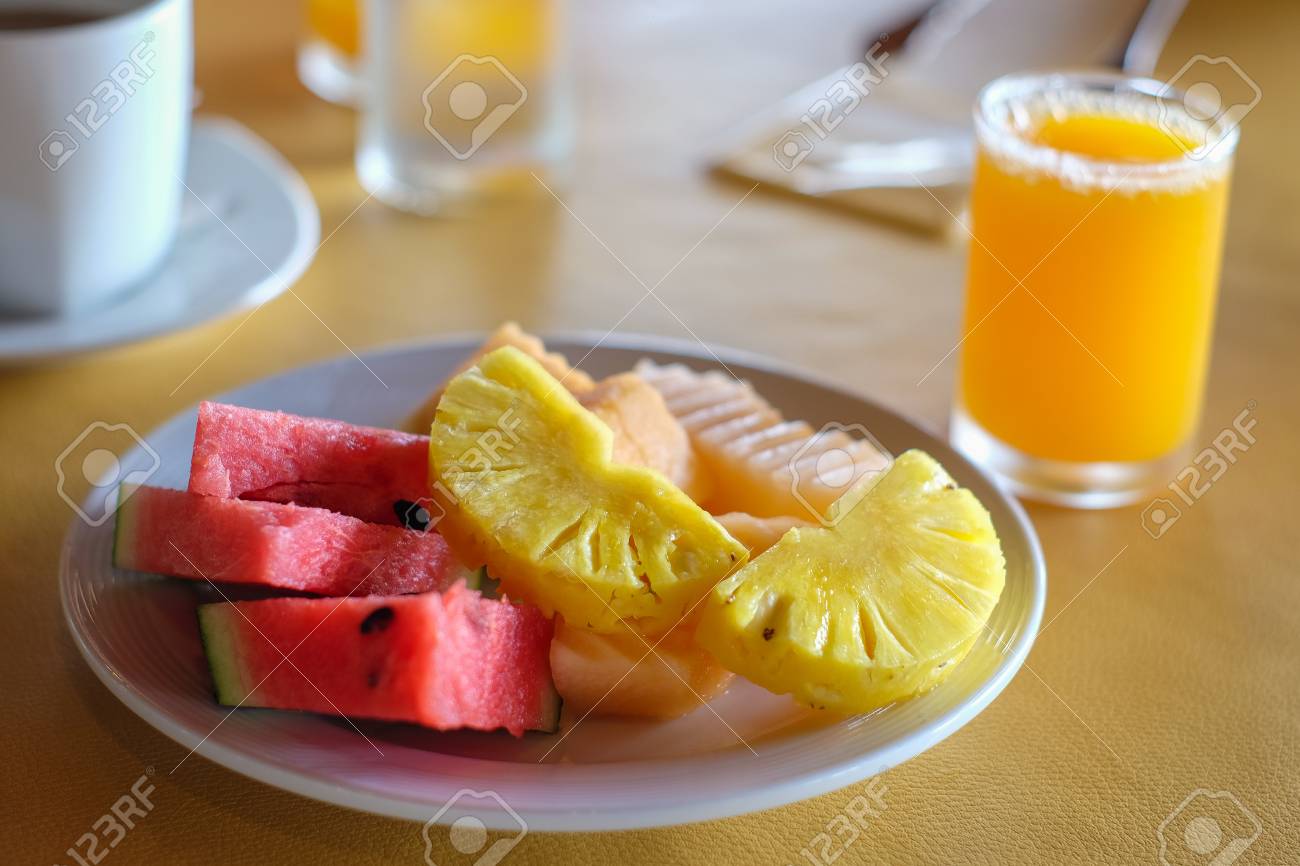 jugo de sandia naranja y piña