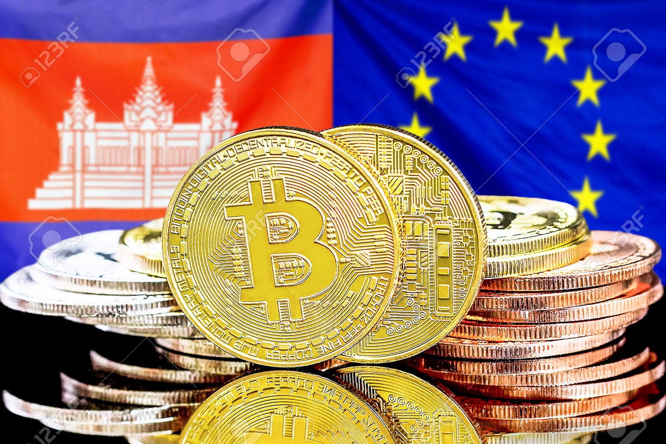 캄보디아와 EU 깃발을 배경으로 캄보디아와 유럽 연합 비트코인의 암호화폐 및 블록체인 기술 투자자를 위한 개념 로열티 무료 사진,  그림, 이미지 그리고 스톡포토그래피. Image 162141575