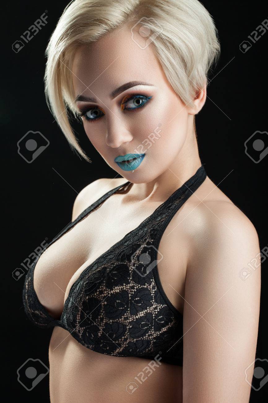 Busty Blonde Teen Threesome Busty Blonde Teen Threesome