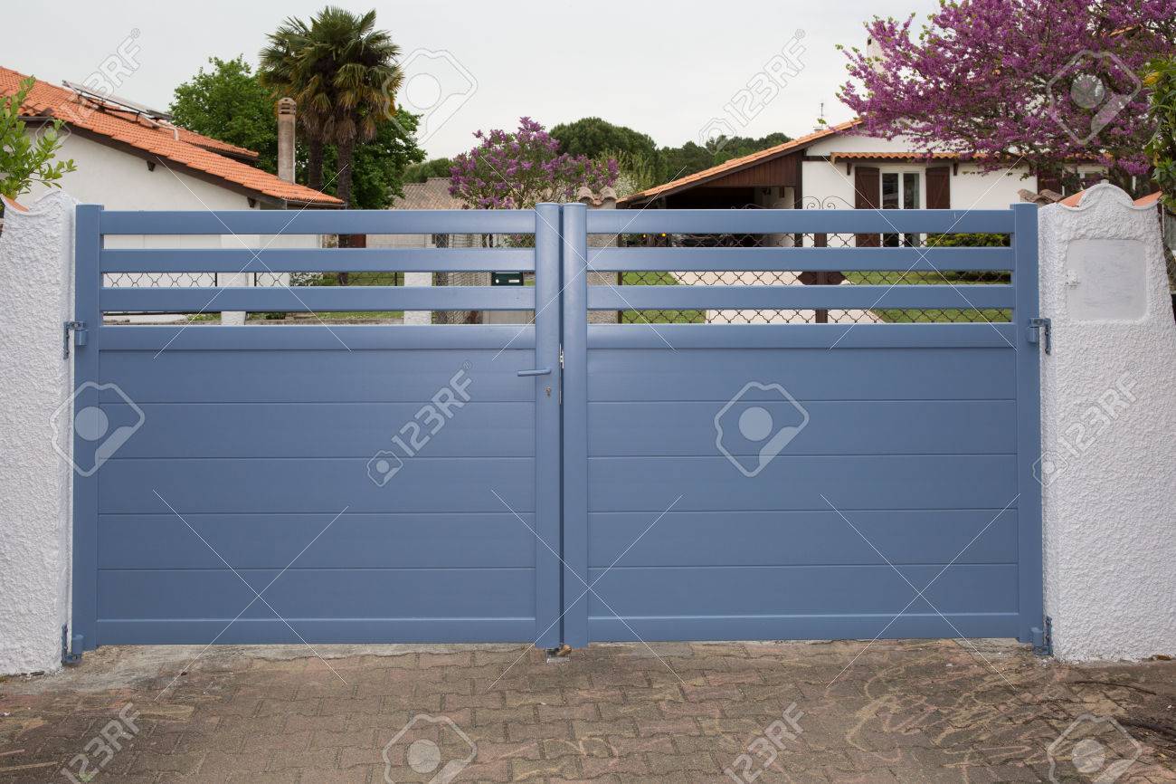nice gates for house