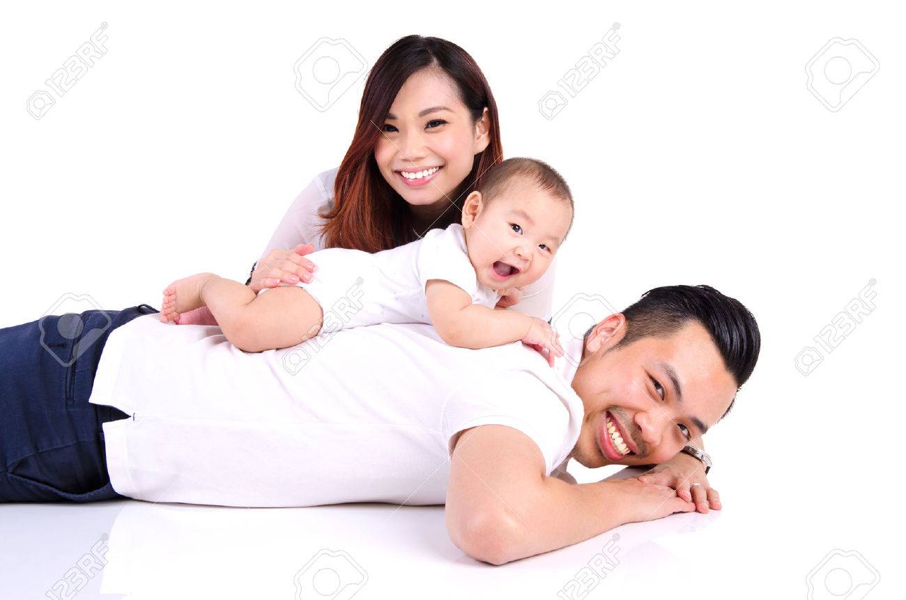 Jeu Parent Asiatique Avec Leurs Six Mois Vieux Bebe Garcon Banque D Images Et Photos Libres De Droits Image