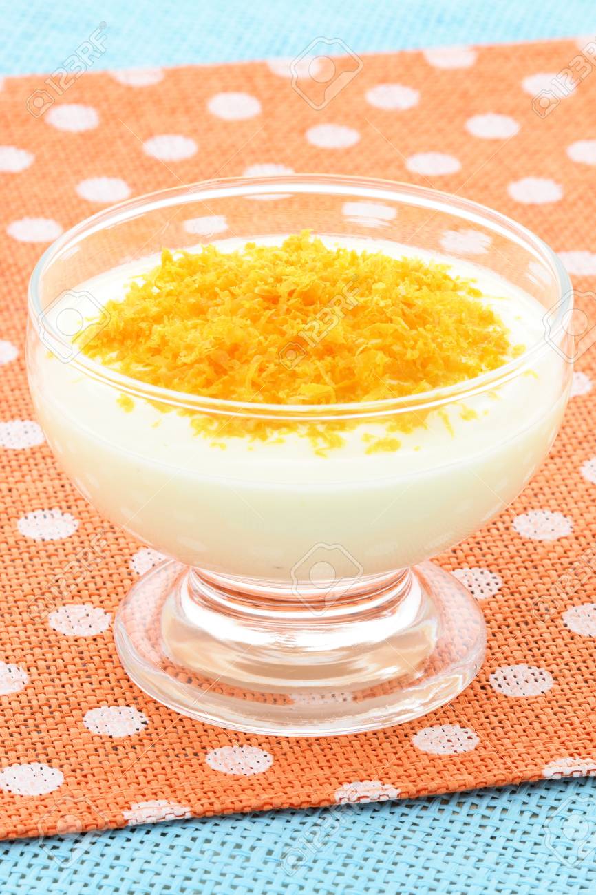 this light and fluffy mousse is a very refreshing dessert after