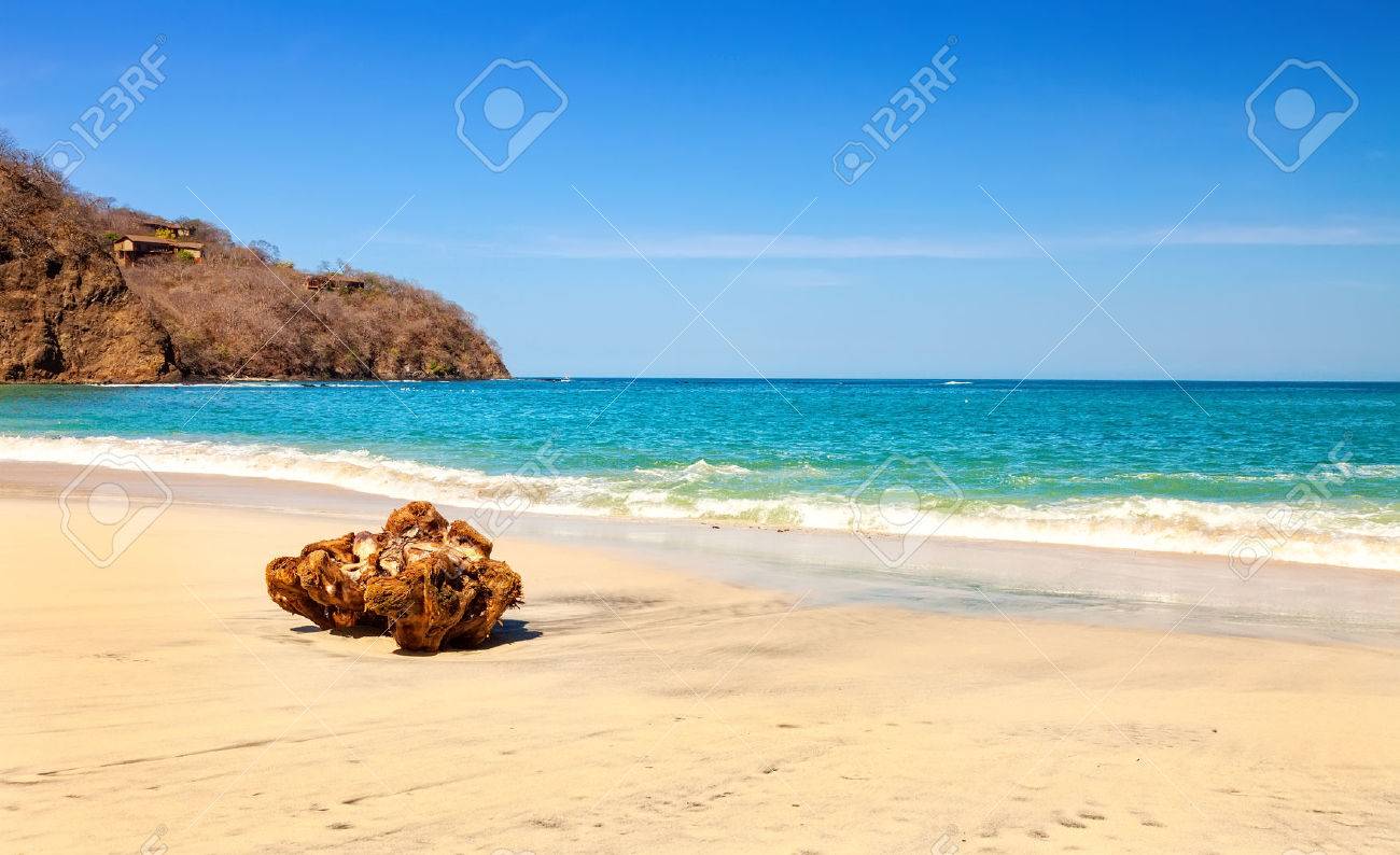 Scenic view of the beach along the Golfo de Papagayo in Guanacaste, Costa Rica - 26778027 Scenic view of the beach along the Golfo de Papagayo in Guanacaste, Costa Rica - 26778027