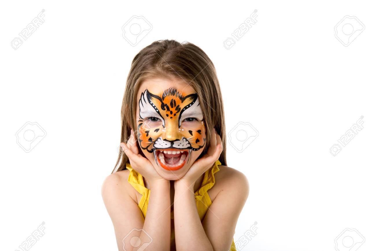 cute little girl with colorful painted face like tiger - 66160247 cute little girl with colorful painted face like tiger - 66160247