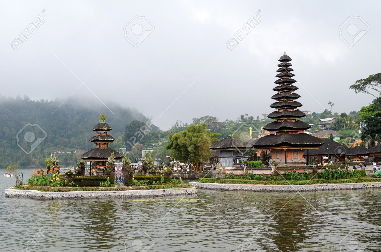 Bali Indonesia 14 Feb 2019 Pura Ulun Danu Bratan Temple In