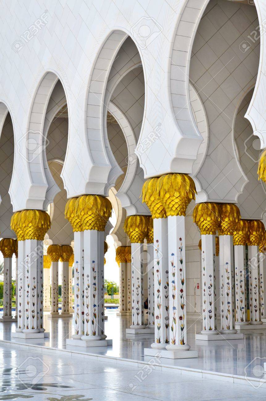 Sheikh Zayed Mosque in Abu Dhabi, United Arab Emirates - detail of columns - 11910452 Sheikh Zayed Mosque in Abu Dhabi, United Arab Emirates - detail of columns - 11910452