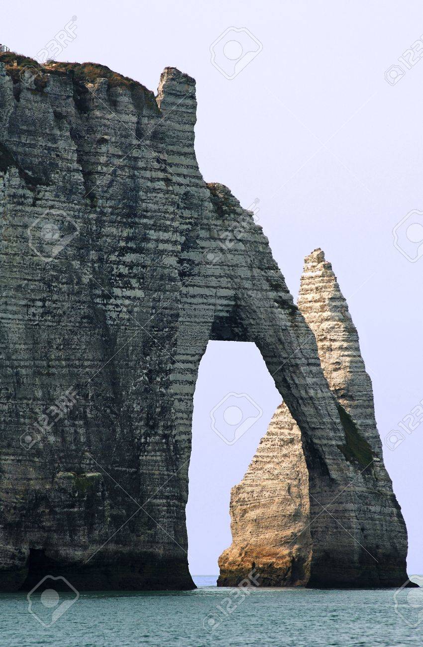 France, Normandy: The 'Elephant's Trunk' at Etretat. This place is knowned for its clifs and his natural arch - 3572069 France, Normandy: The 'Elephant's Trunk' at Etretat. This place is knowned for its clifs and his natural arch - 3572069