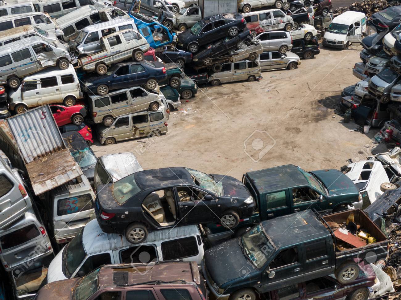 Photos Of Old Car Wrecks