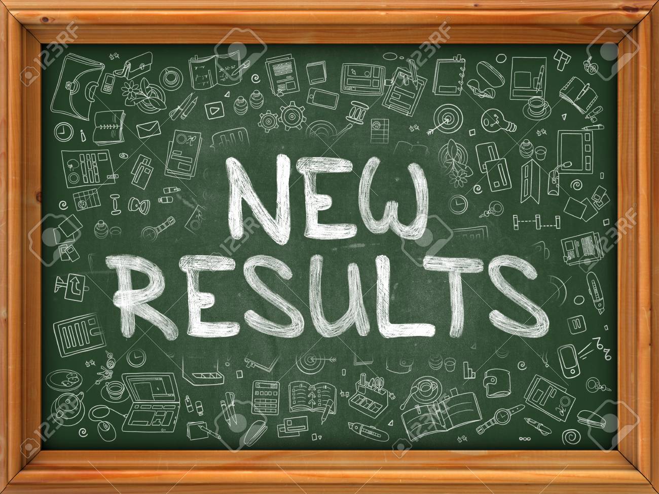 手は 緑の黒板で新しい結果を描画します 黒板周り手描き落書きアイコン 線のスタイルとモダンなイラスト の写真素材 画像素材 Image