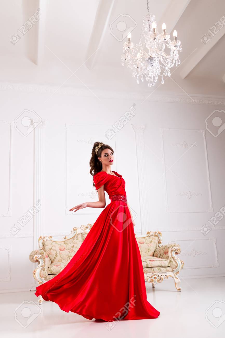 vestiti blu eleganti