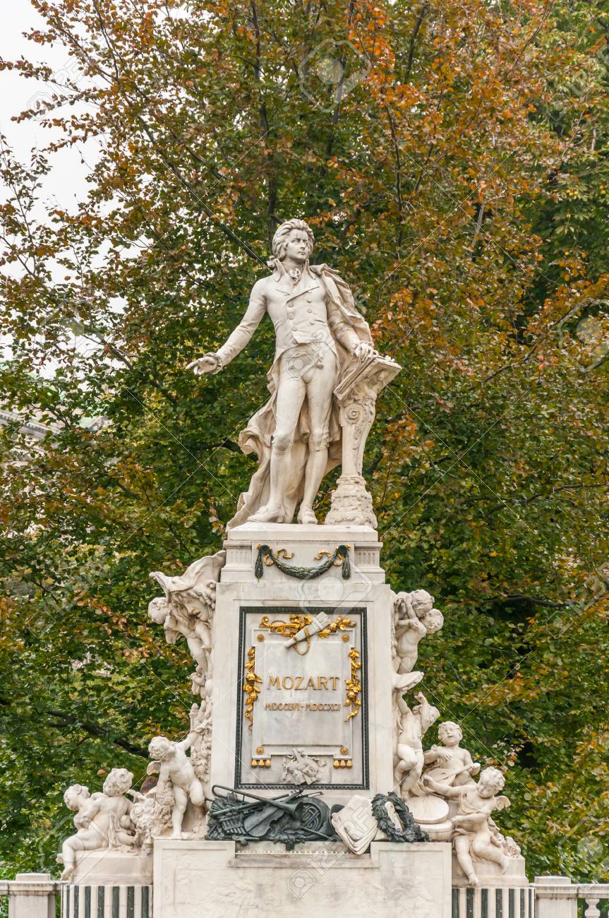 モーツァルト ミニ銅像 【公式通販】