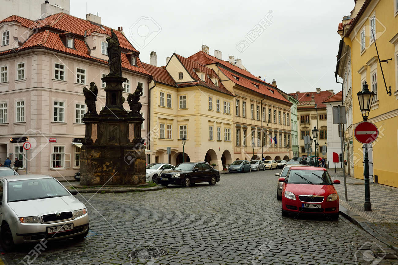 PRAGUE, CZECH REPUBLIC - AUGUST 18, 2015: Streets Of Prague. Prague Is The  Capital And Largest City Of The Czech Republic. It Is The 15th Largest City  In The European Union. Stock