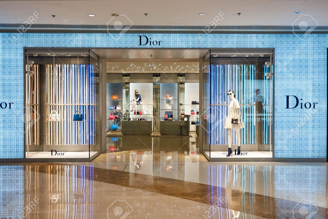 dior mall