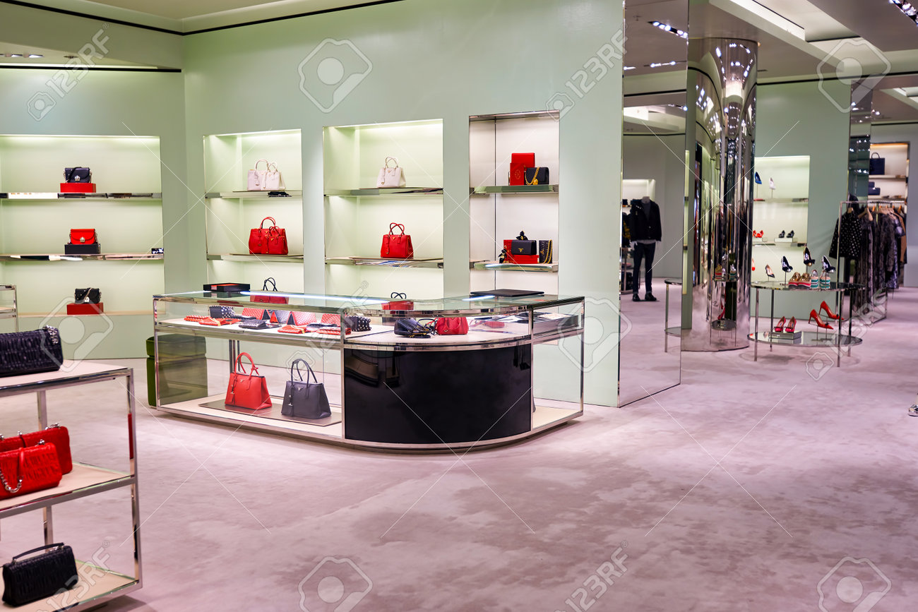boutique prada