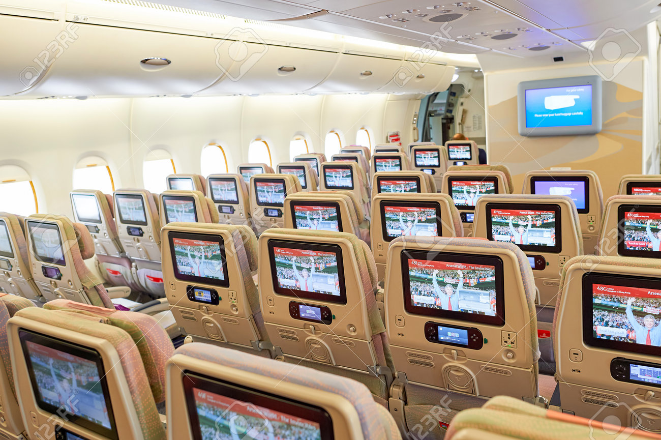 BANGKOK, THAÏLANDE - 9 Septembre 2015: à L\'intérieur D\'Emirates ... BANGKOK, THAÏLANDE - 9 Septembre 2015: à L\'intérieur D\'Emirates ...