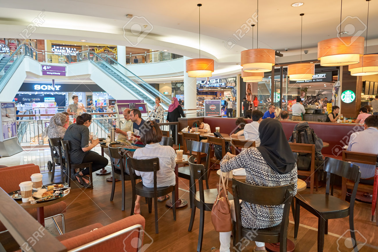 Kuala Lumpur Malaysia May 09 2016 Inside Of Suria Klcc Stock Photo Picture And Royalty Free Image Image 64693829