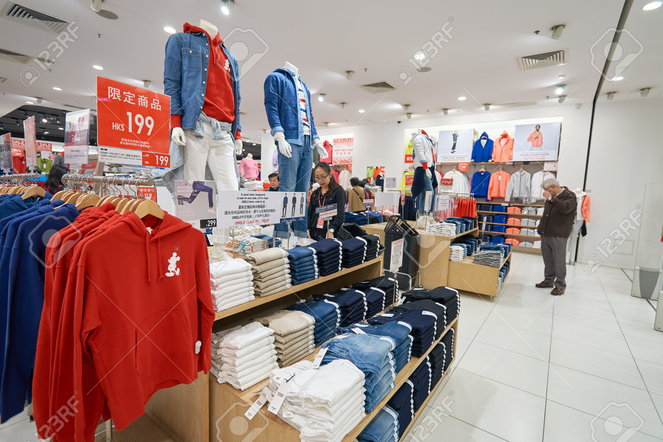 uniqlo stock