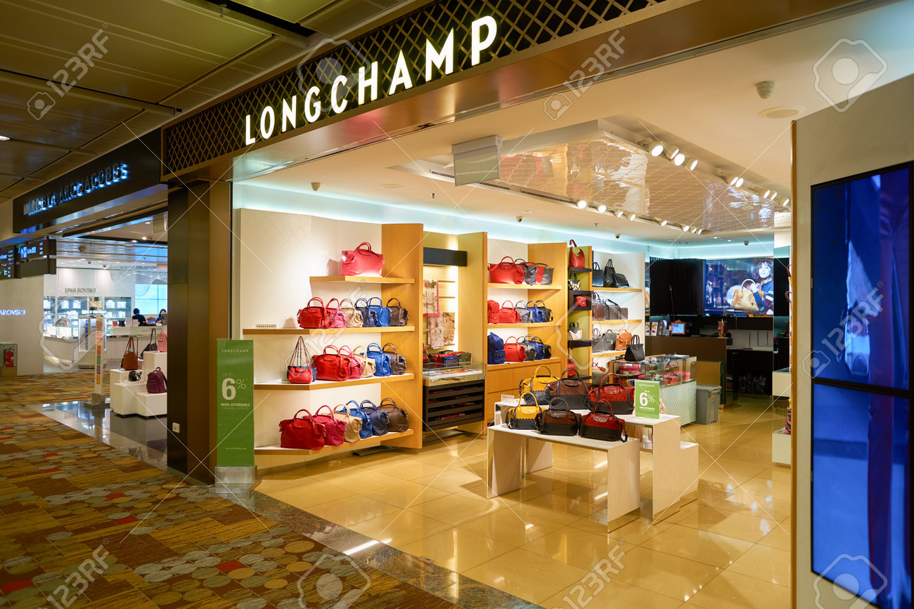 longchamp airport