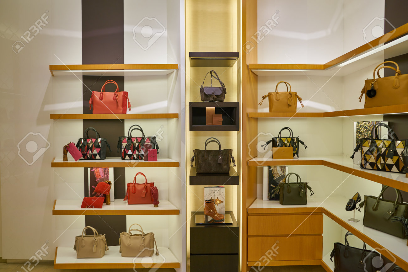 longchamp italy