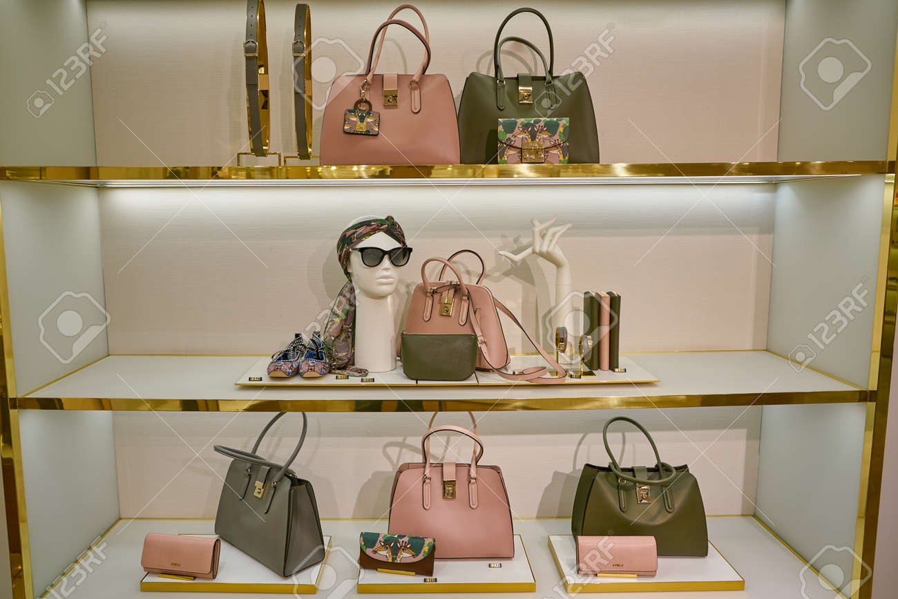 Boutique Store Real Bag Retail Furla FURLA Handbag Opportunity