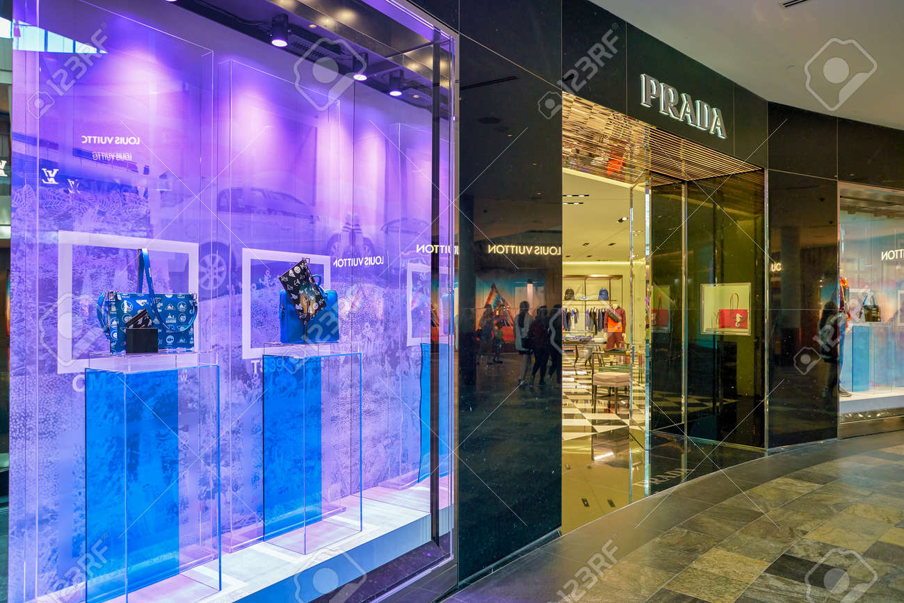 prada marina mall